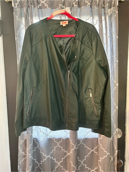 EVRI Jackets & Blazers - EVRI Women's Forest Green Faux Leather Zip Front Jacket